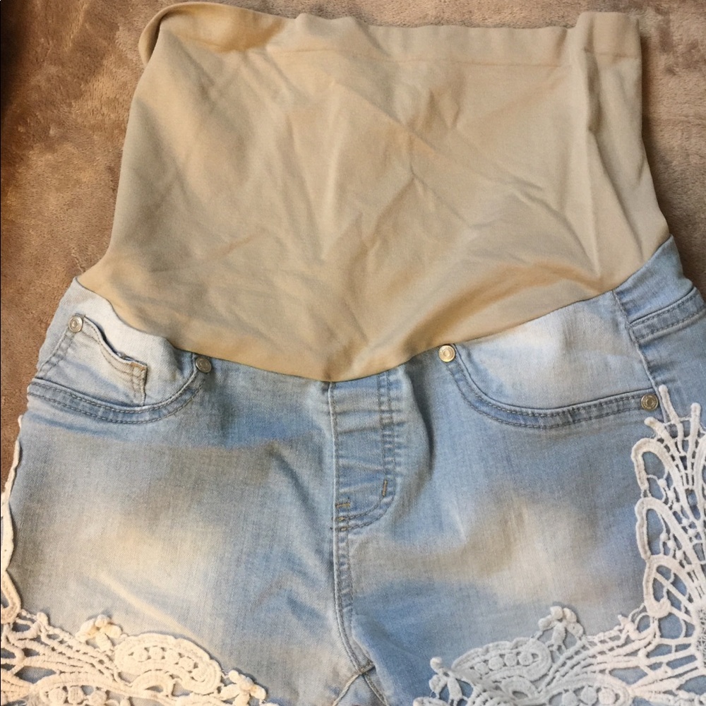 Short maternity size s